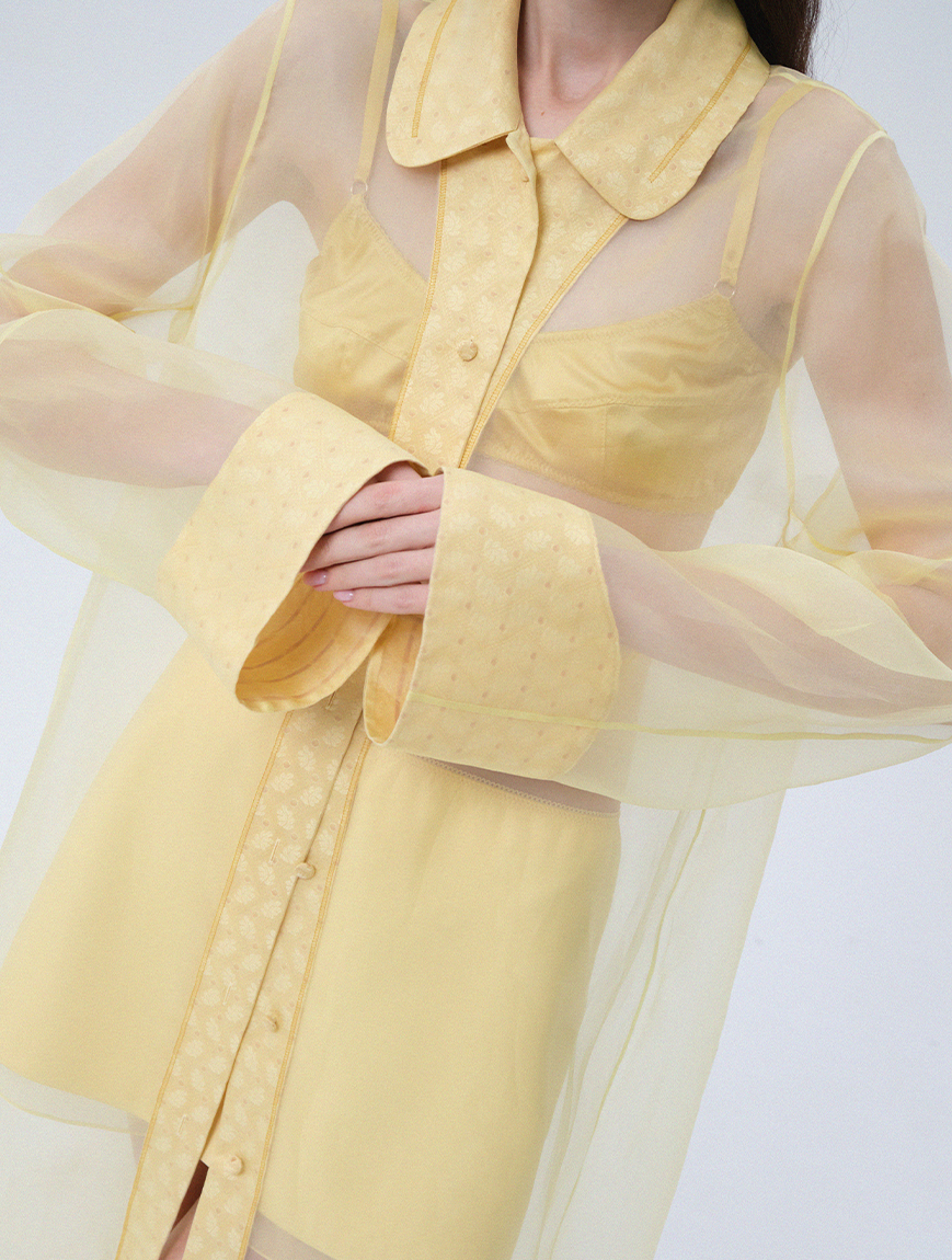 Тренч з органзи за ₴ 26 650 Купити в інтернет-магазині the COAT